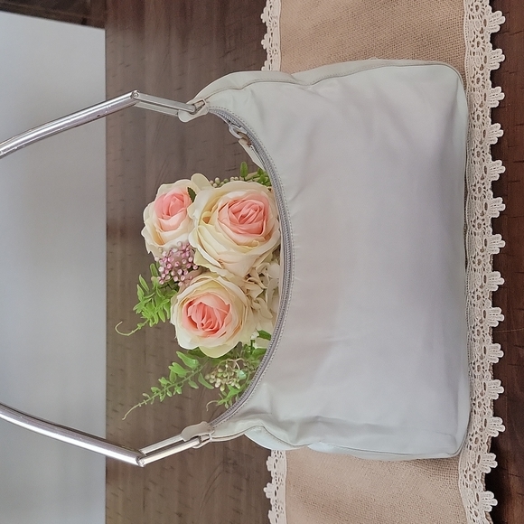 Authentic Prada shoulder bag - Picture 3 of 10